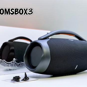 Портативная колонка Boombox 3 Портативная колонка Boombox 3